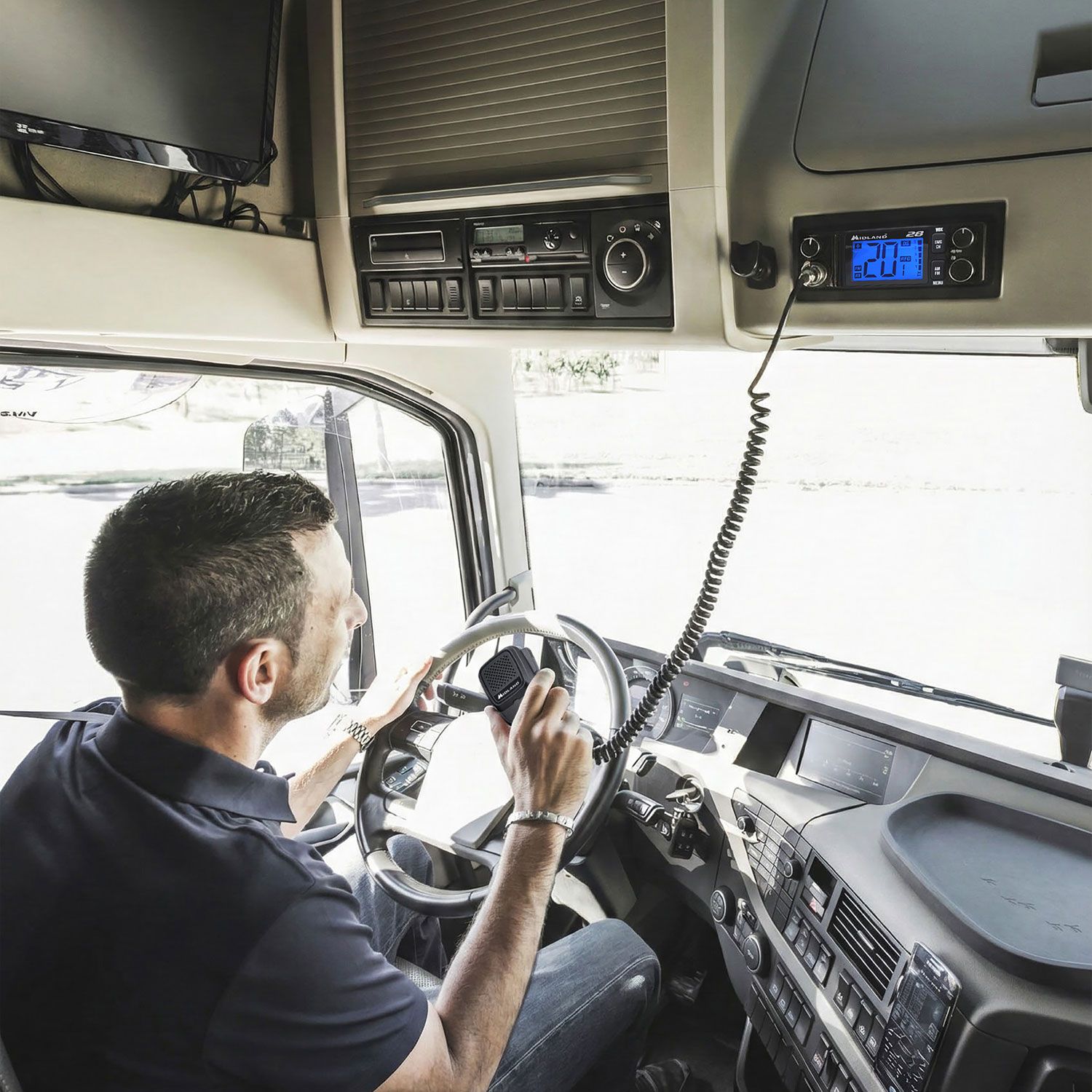 28 CB-Funkgerät für Fahrzeuge